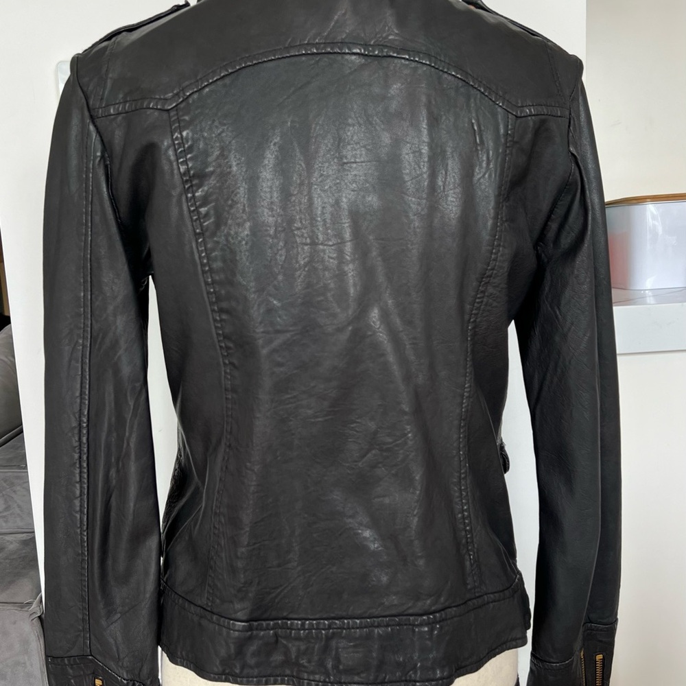 DOMA Leather Jacket - Picture 5 of 8
